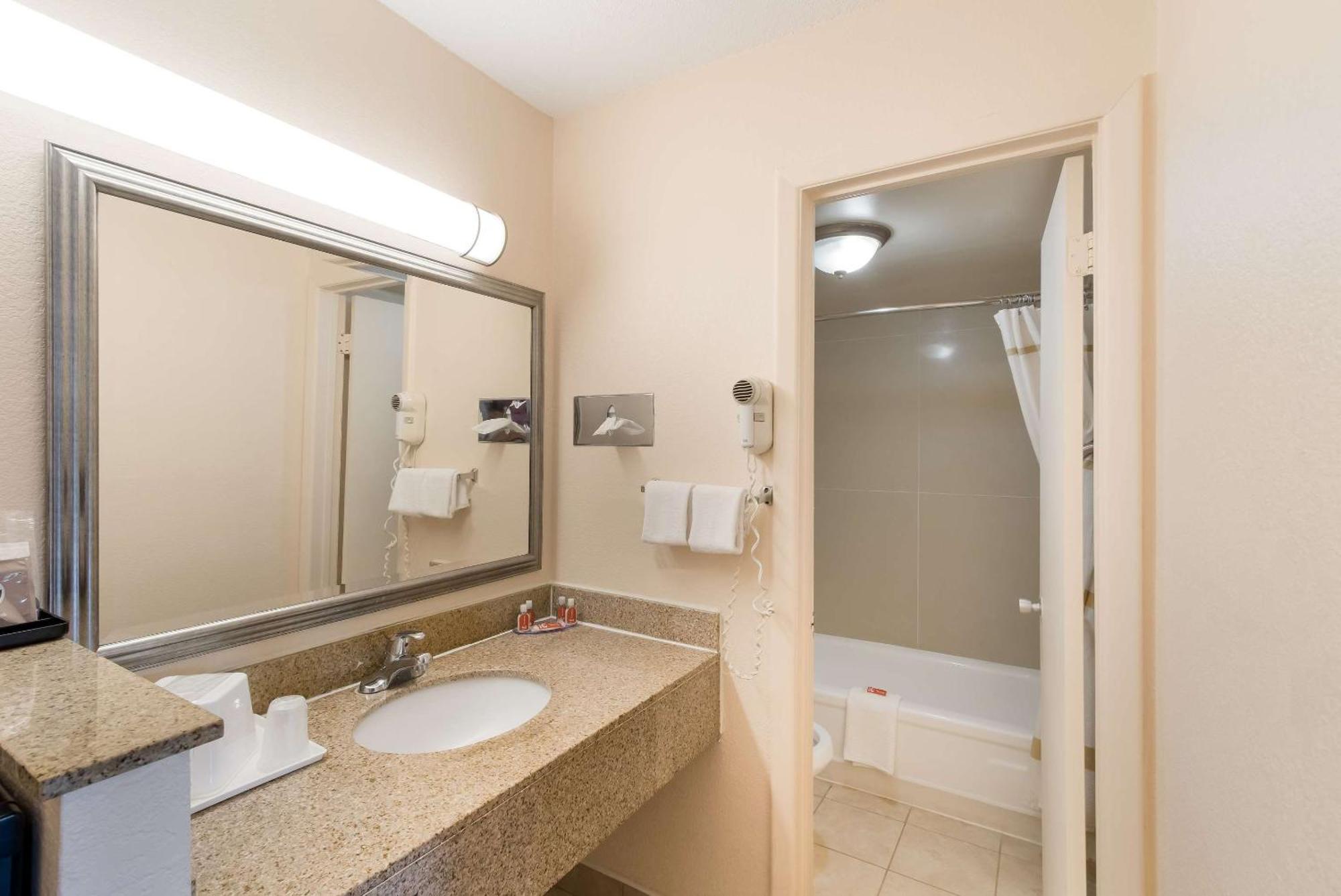 Econo Lodge North Washington Luaran gambar