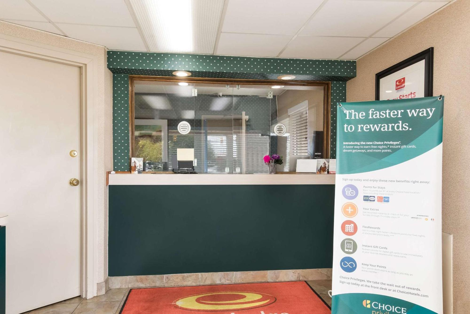 Econo Lodge North Washington Luaran gambar